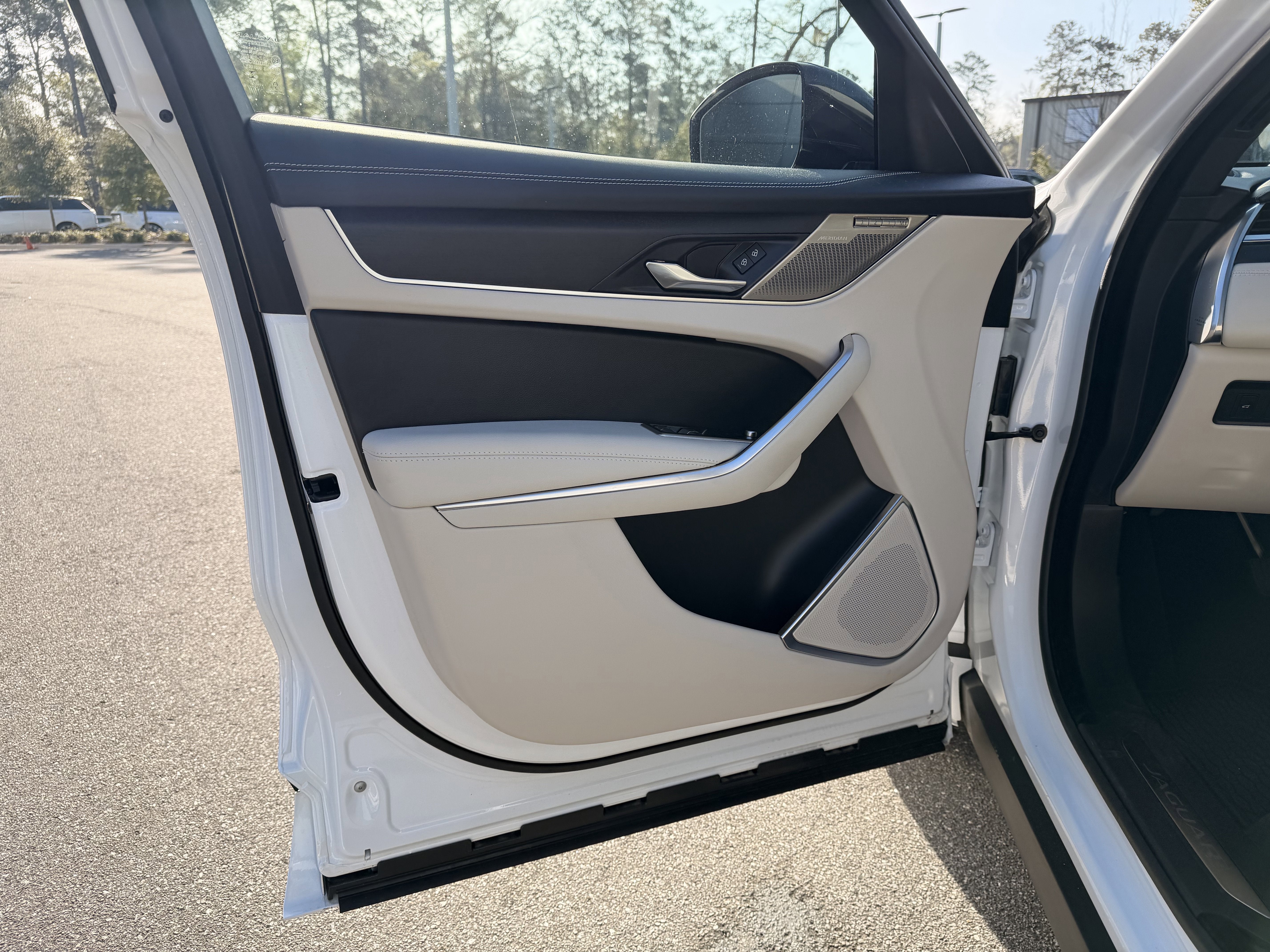 2025 Jaguar F-PACE P250 R-Dynamic S