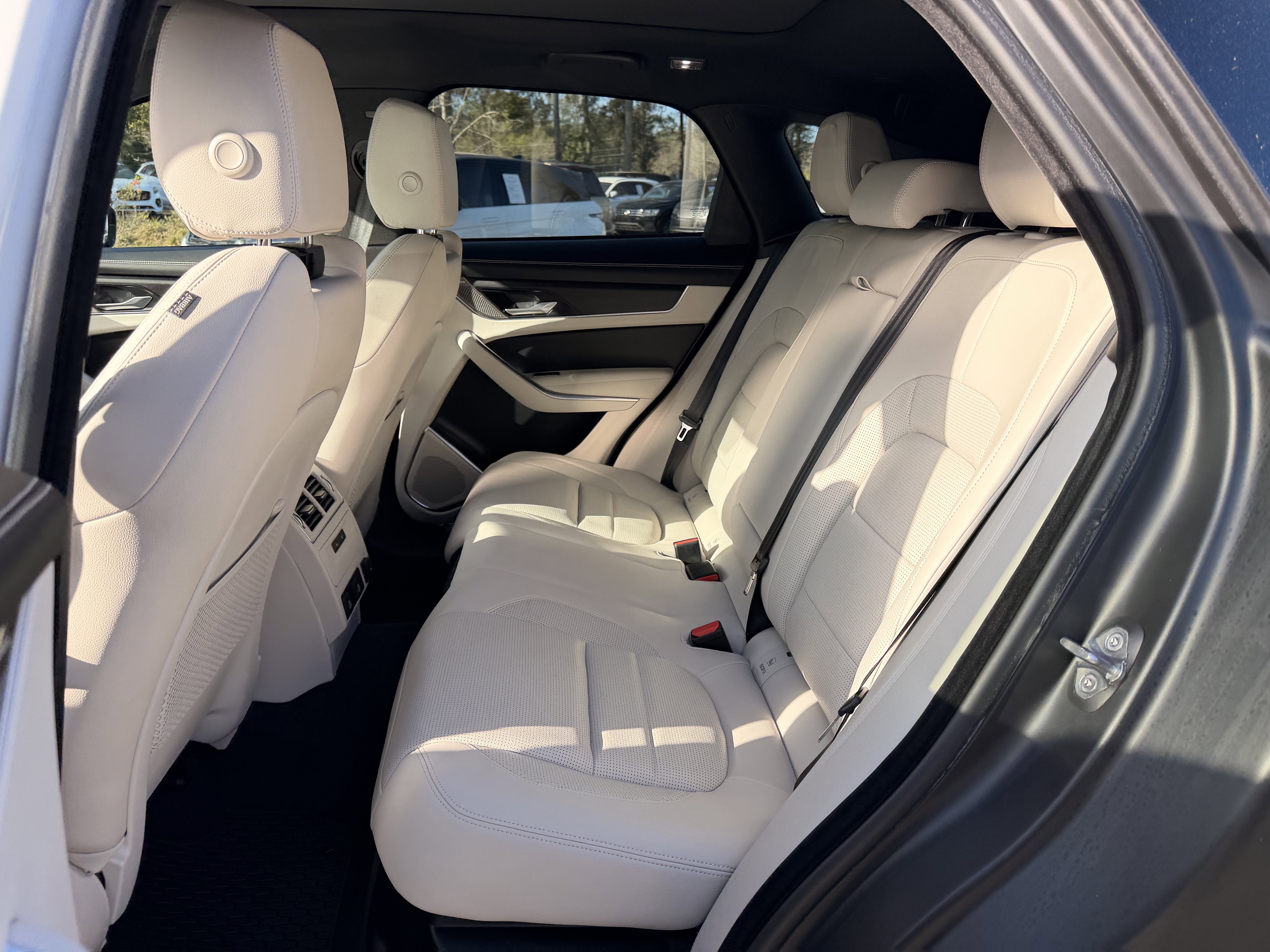 2025 Jaguar F-PACE P250 R-Dynamic S