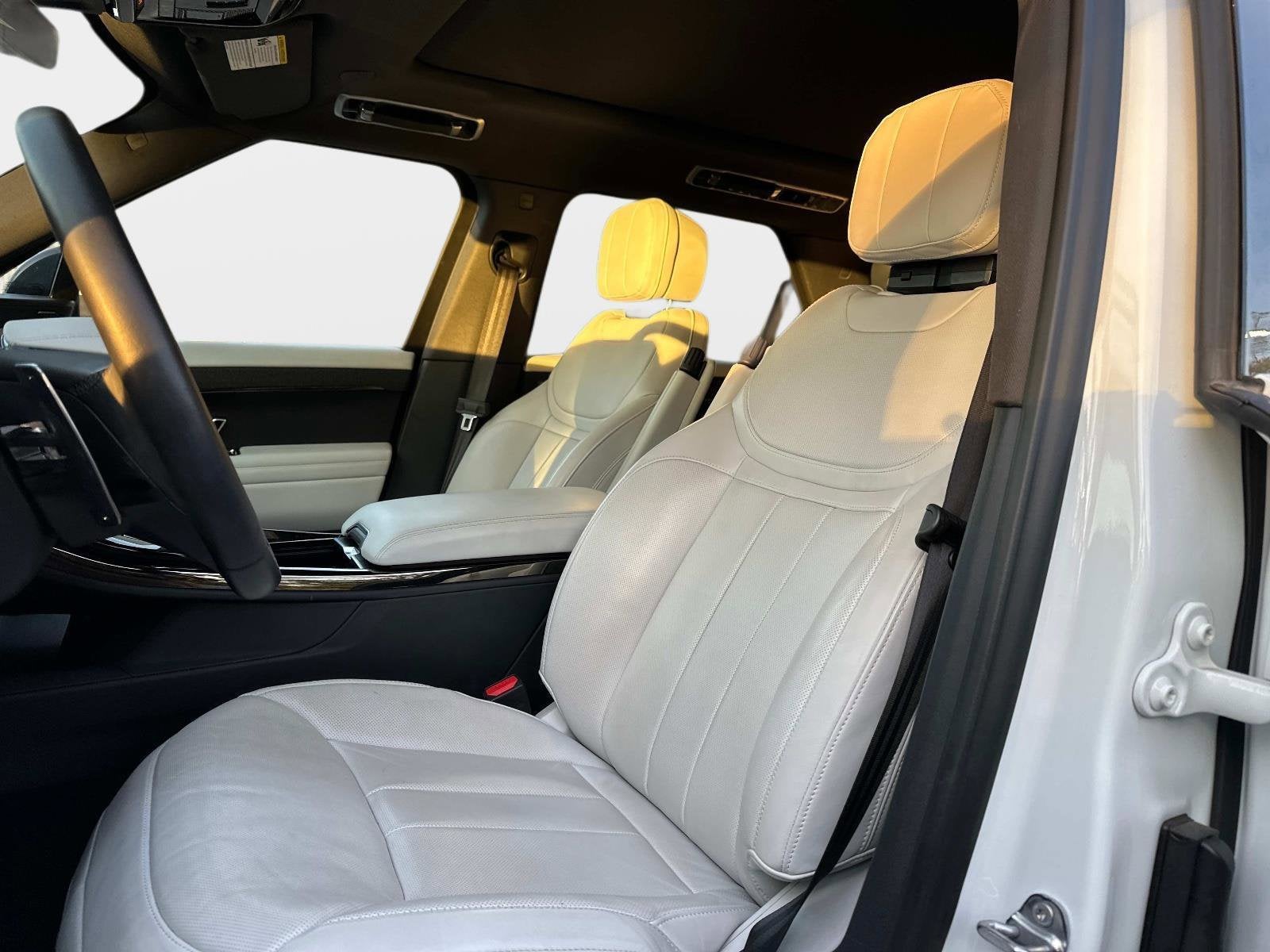 2024 Land Rover Range Rover Sport SE