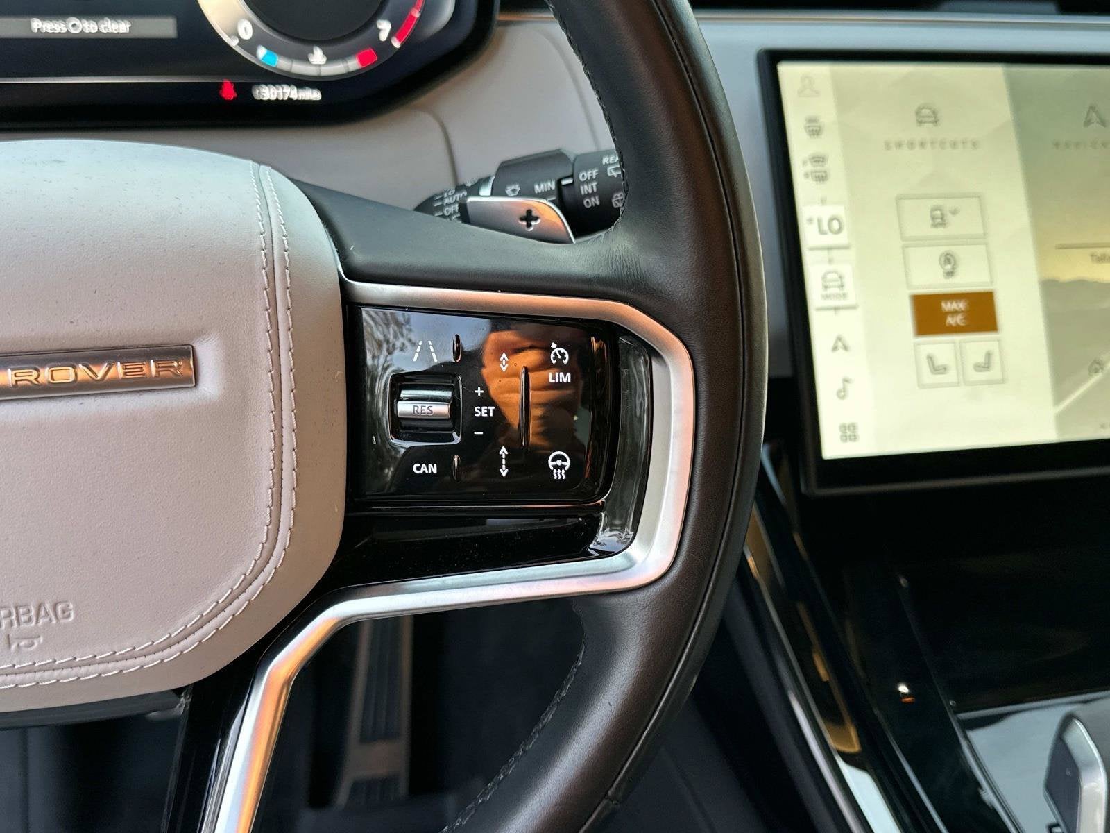 2024 Land Rover Range Rover Sport SE