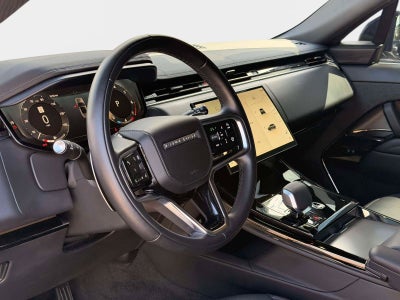 2025 Land Rover Range Rover Sport SE