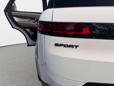 2025 Land Rover Range Rover Sport SE