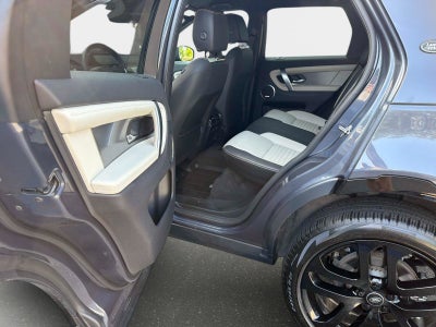 2025 Land Rover Discovery Sport SE