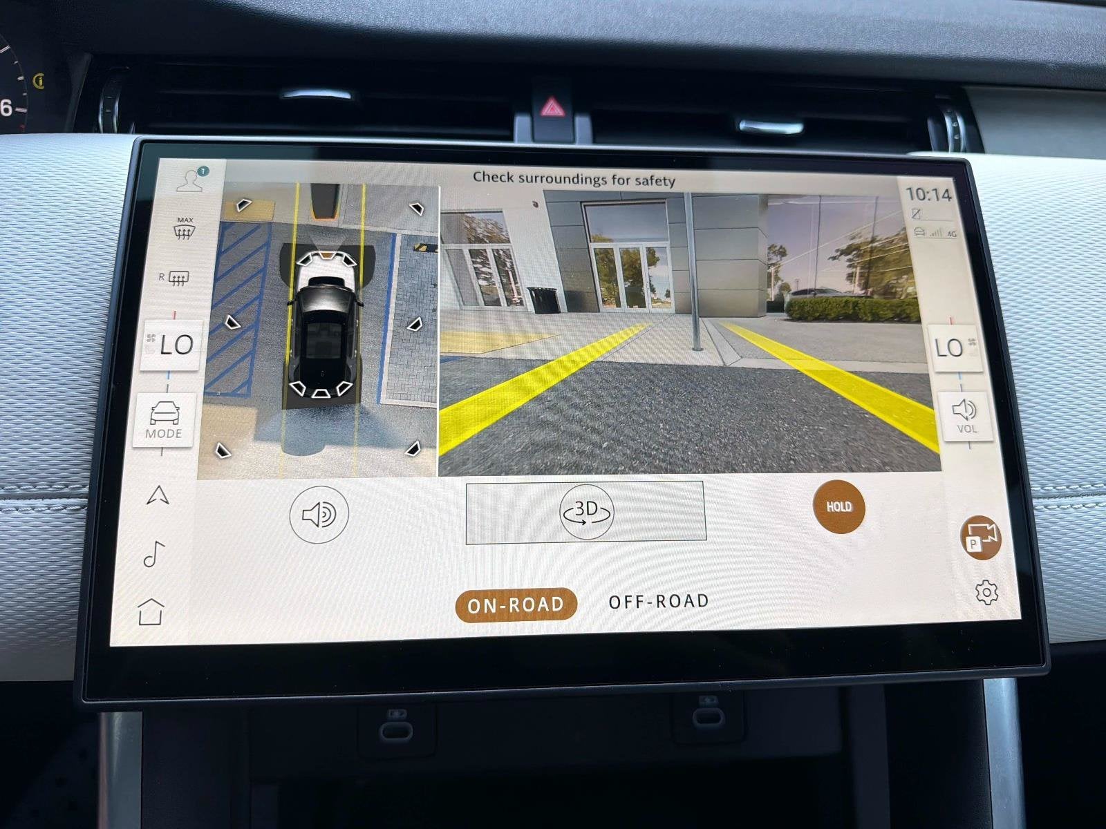 2025 Land Rover Discovery Sport SE
