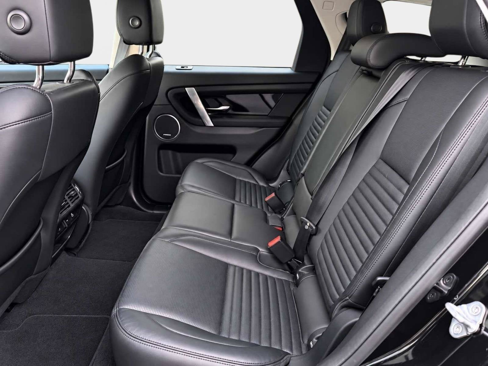 2022 Land Rover Discovery Sport SE