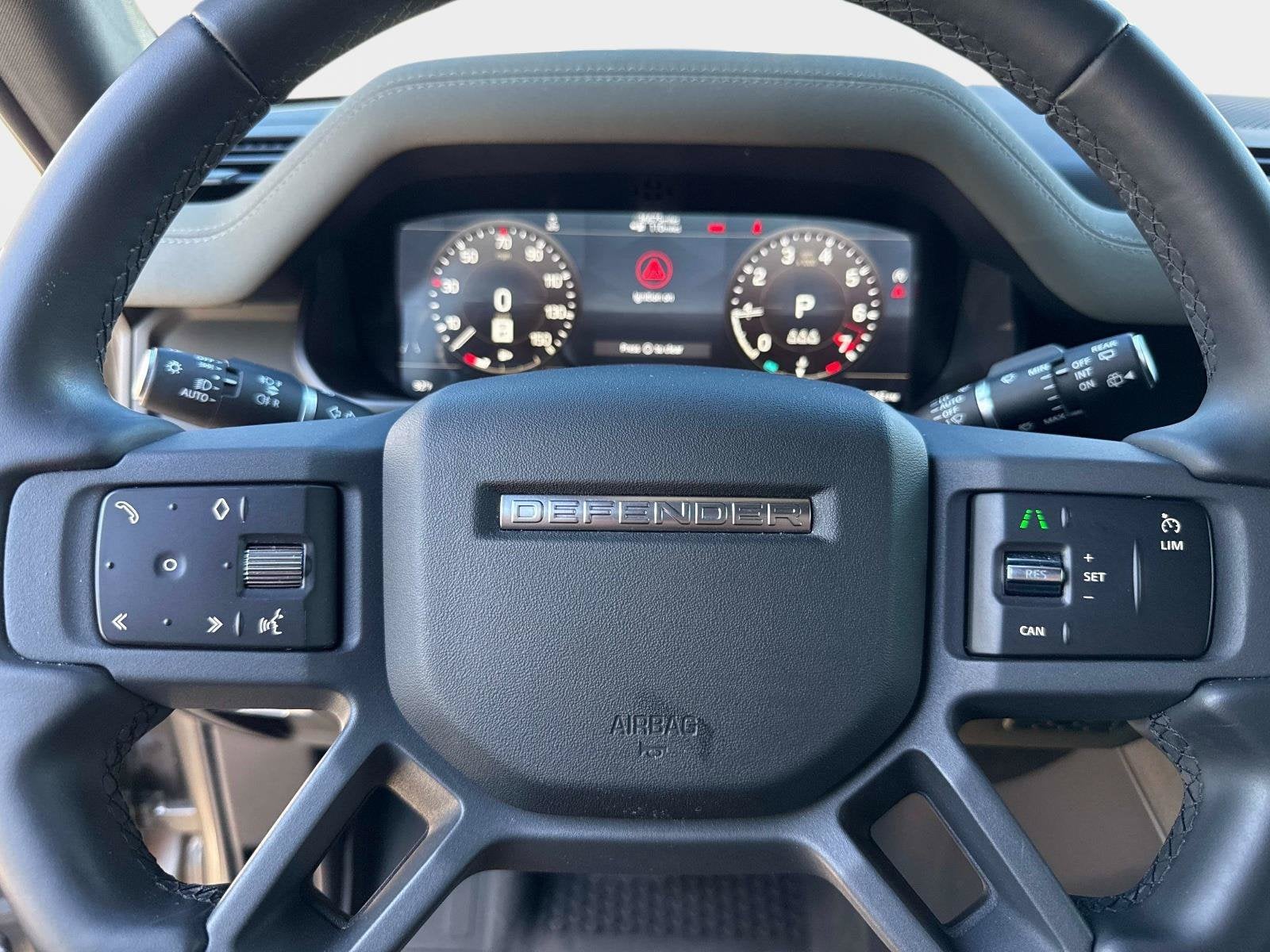 2023 Land Rover Defender 110 X-Dynamic SE