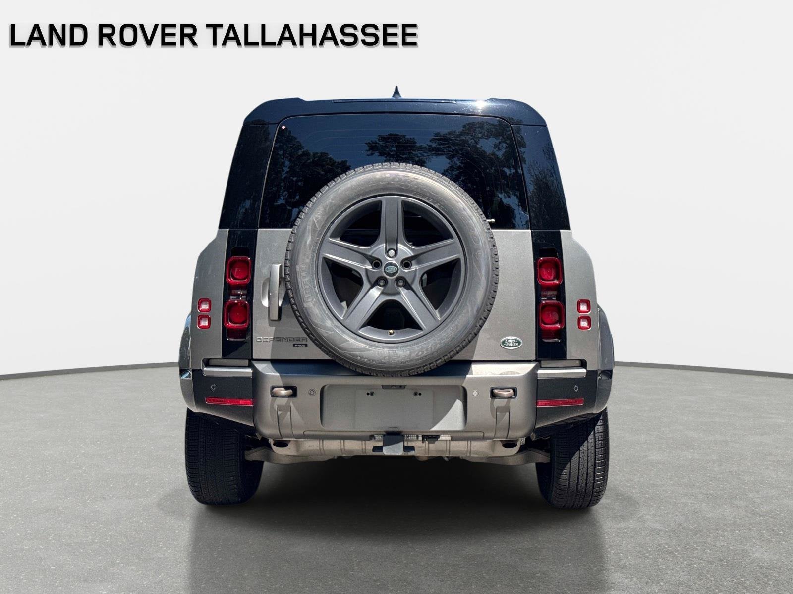 2023 Land Rover Defender 110 X-Dynamic SE