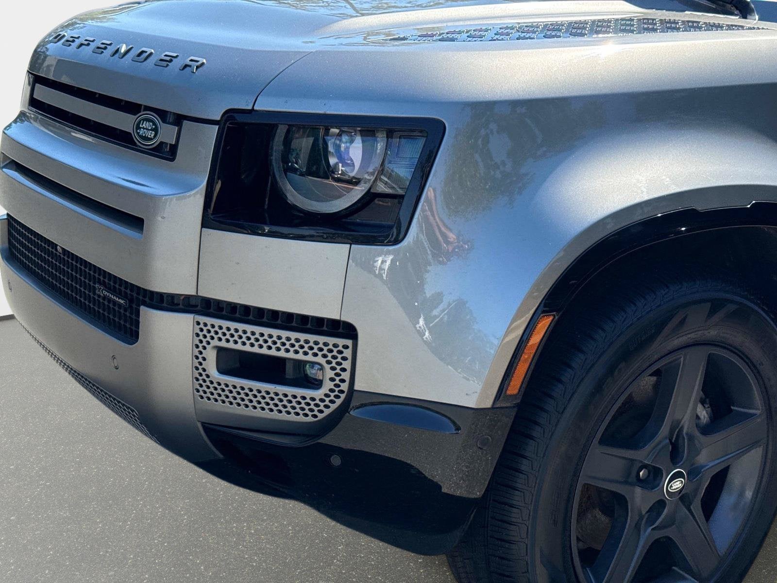 2023 Land Rover Defender 110 X-Dynamic SE