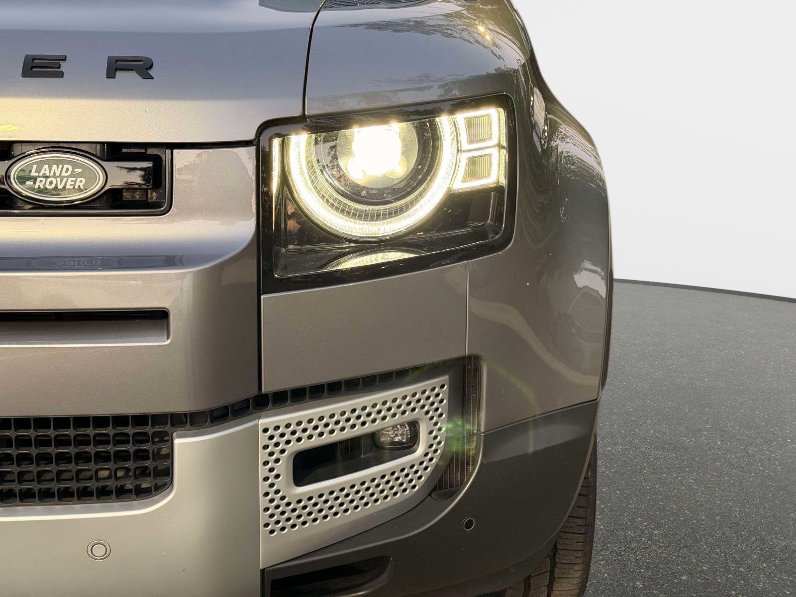 2020 Land Rover Defender 110 HSE