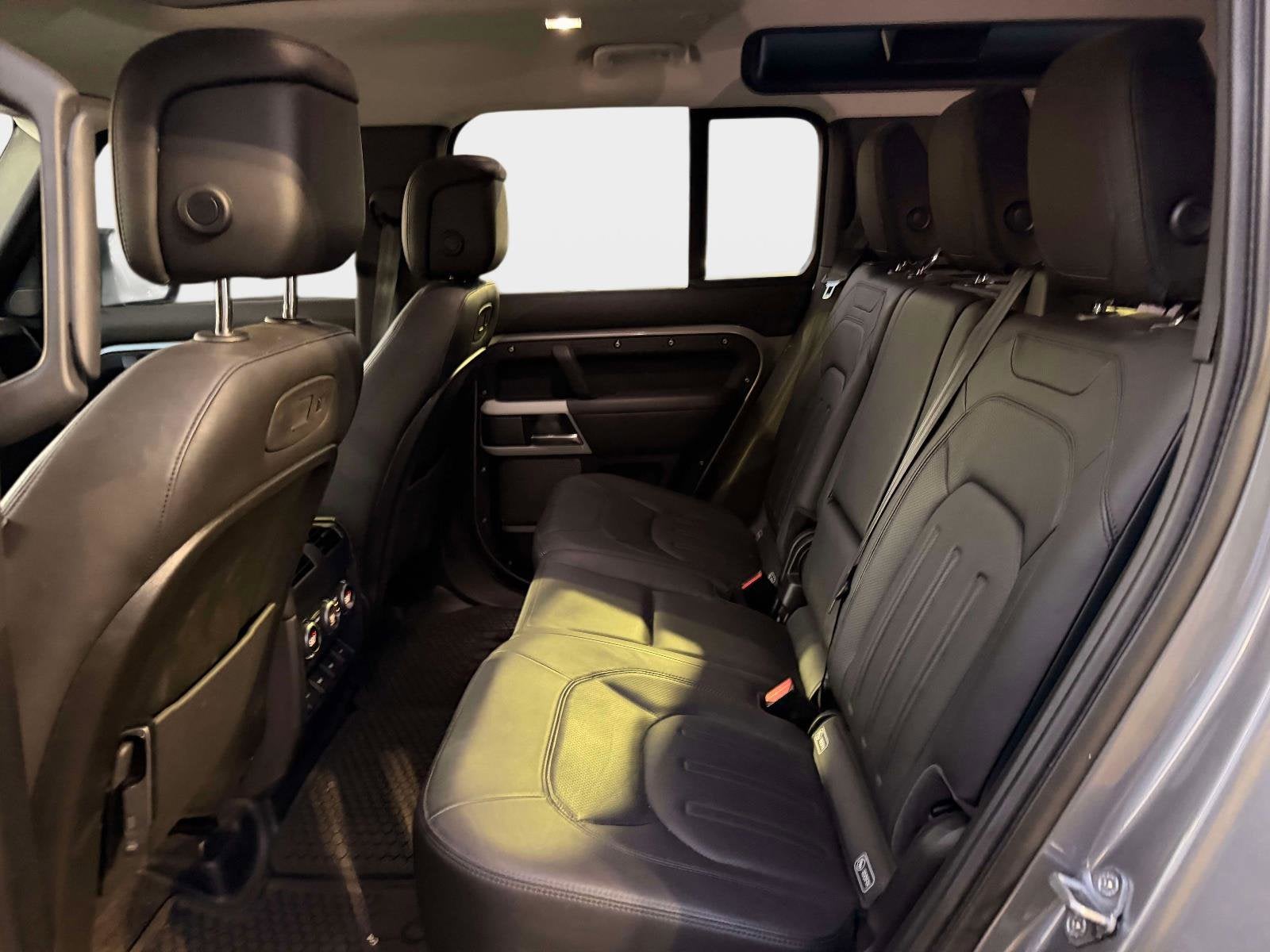 2020 Land Rover Defender 110 HSE