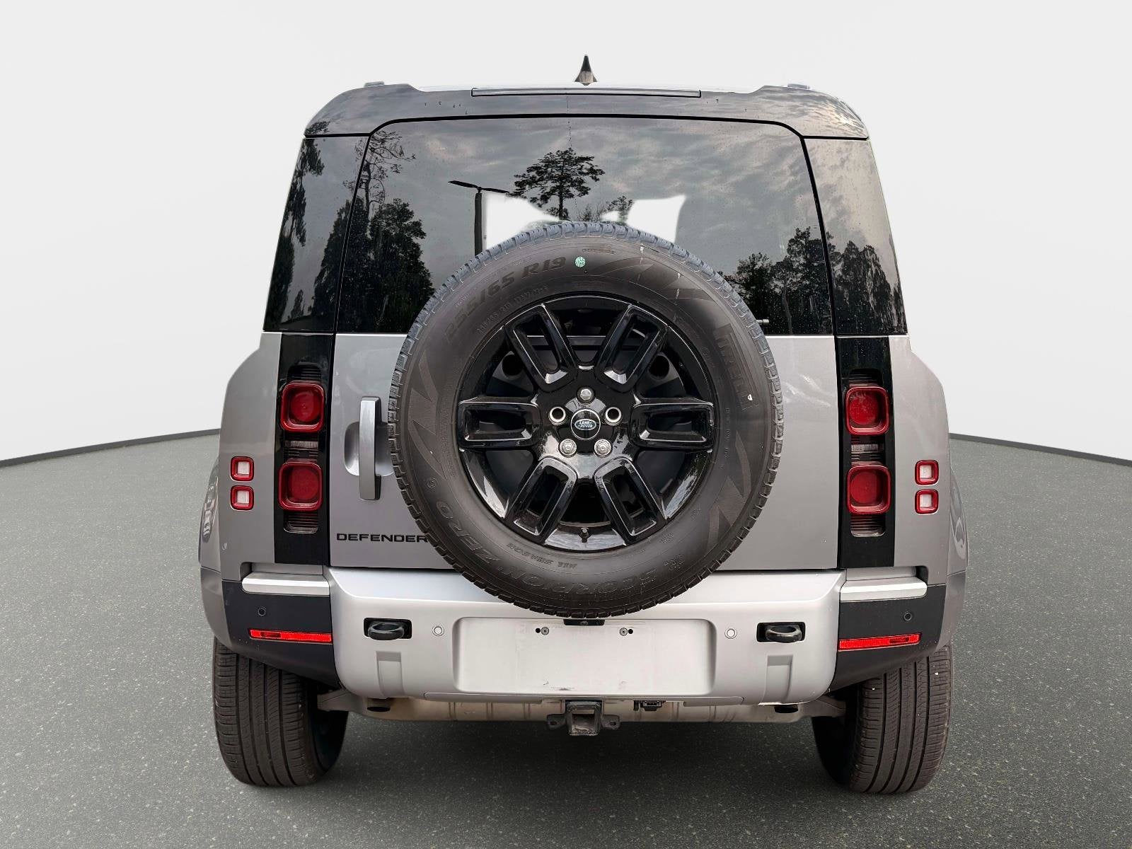 2024 Land Rover Defender 90 S