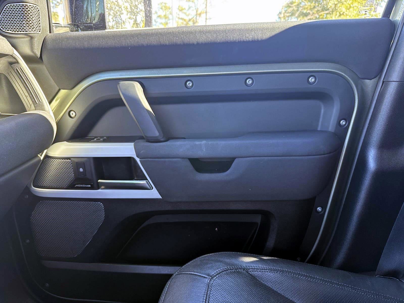 2023 Land Rover Defender 110 S