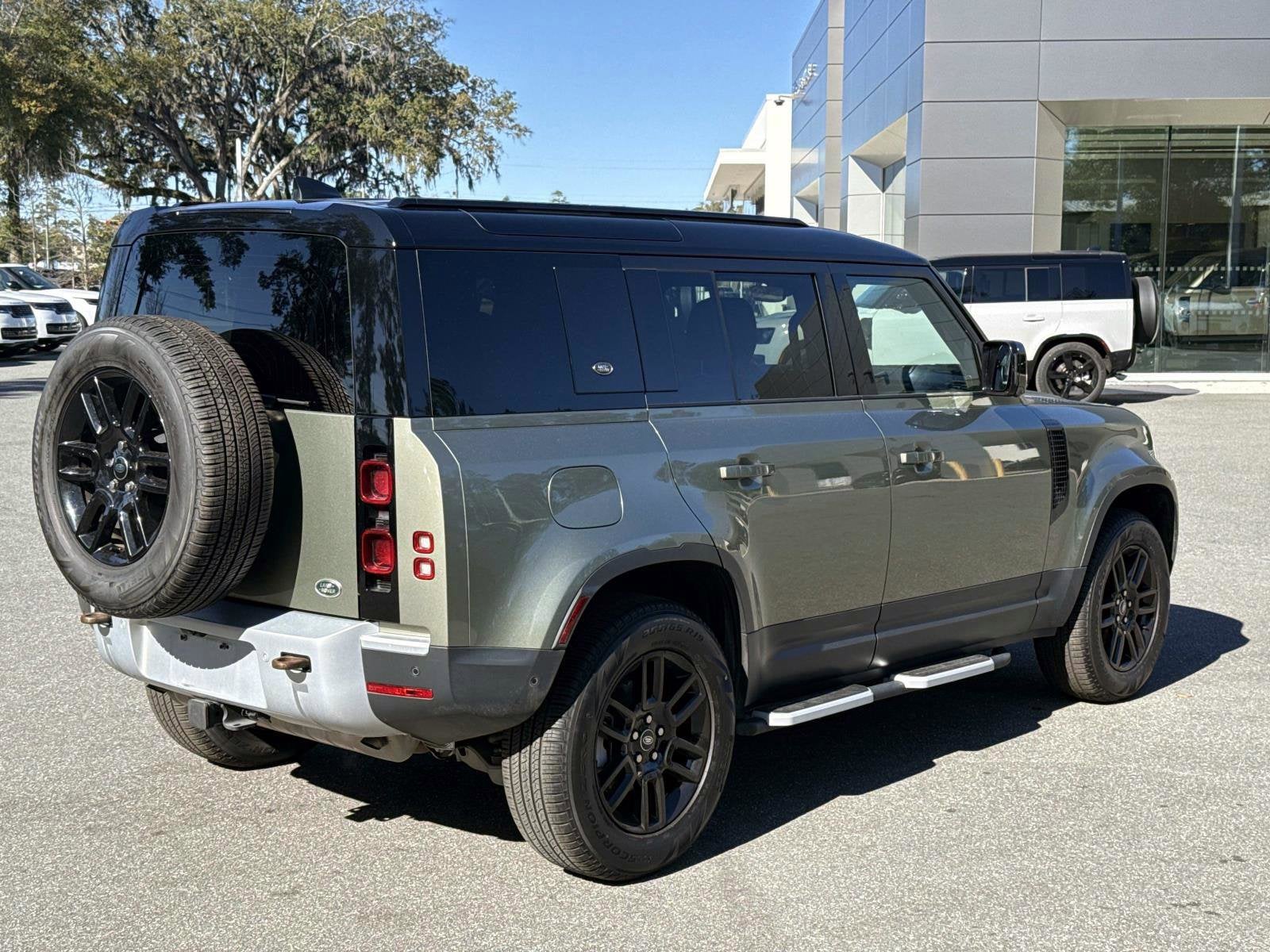 2023 Land Rover Defender 110 S