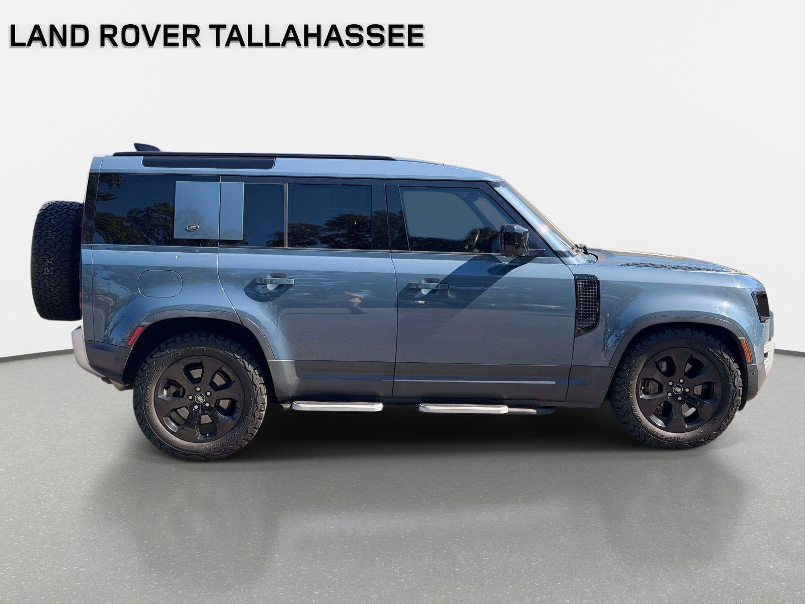 2021 Land Rover Defender 110 SE