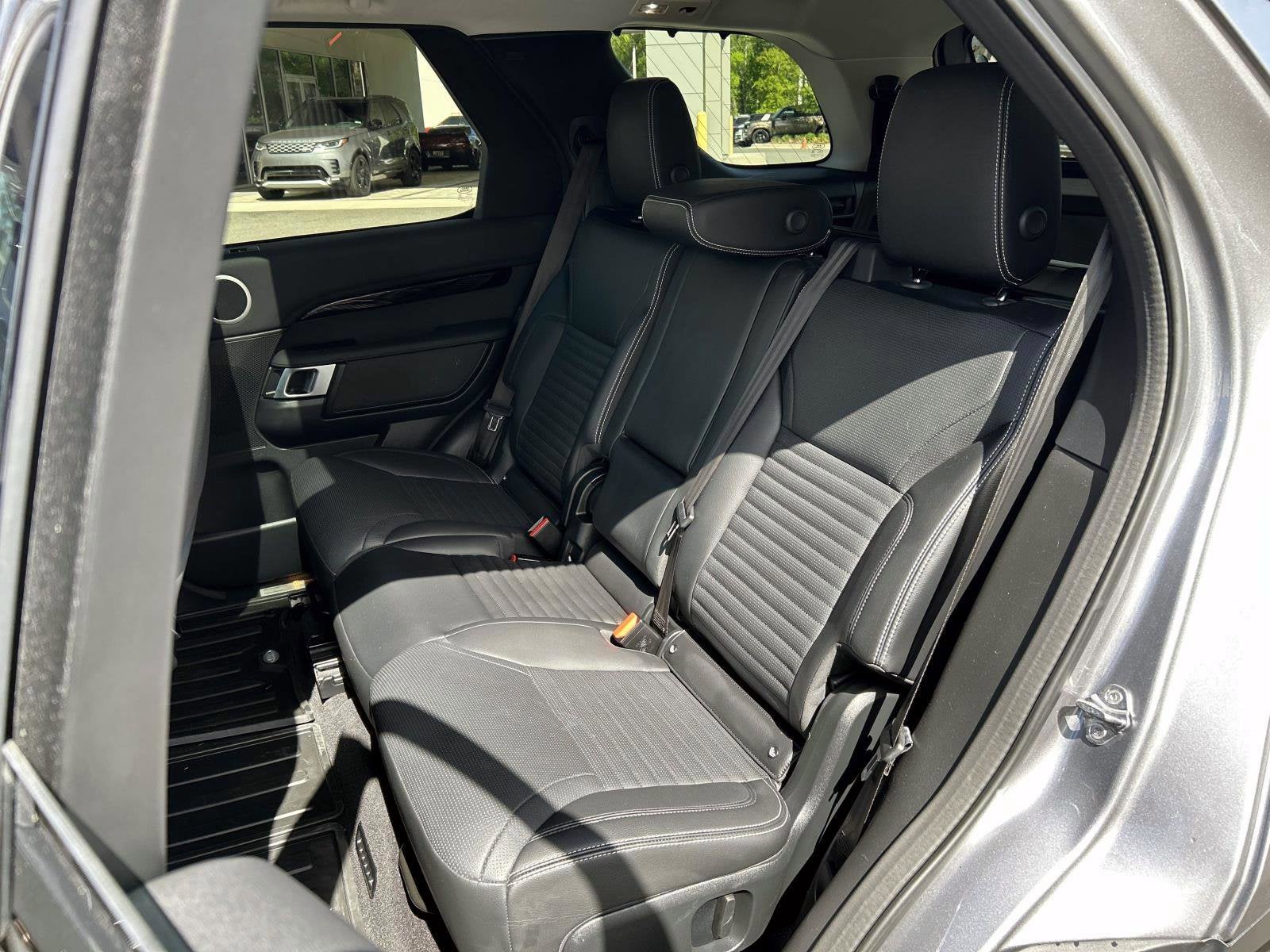 2023 Land Rover Discovery S