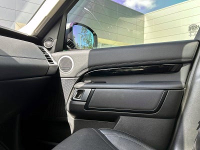 2023 Land Rover Discovery S