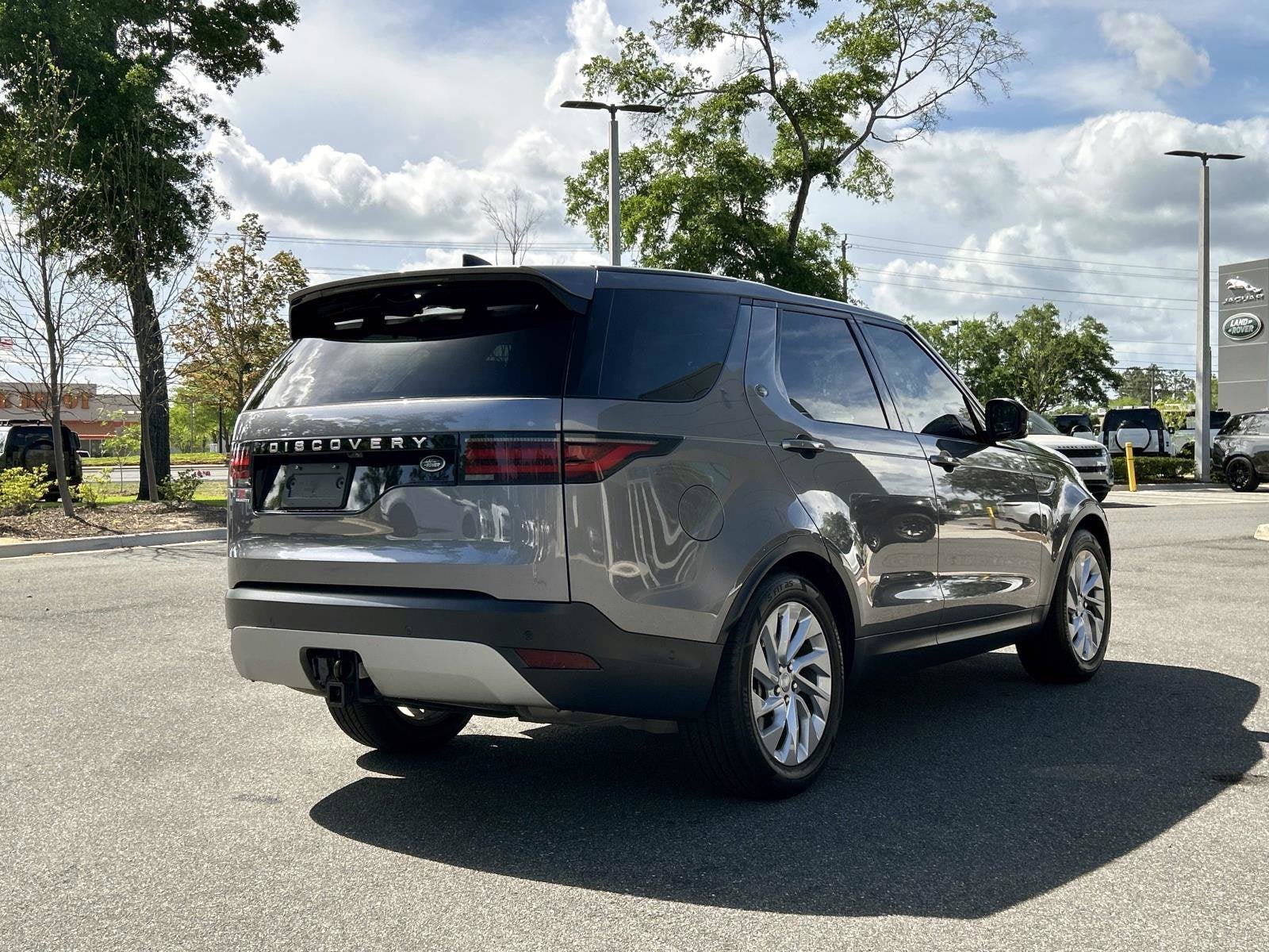 2023 Land Rover Discovery S