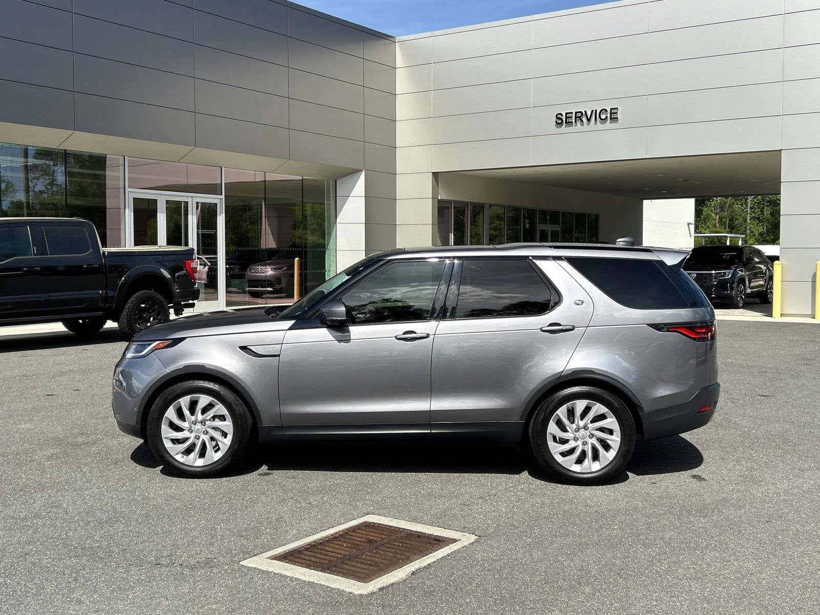 2023 Land Rover Discovery S