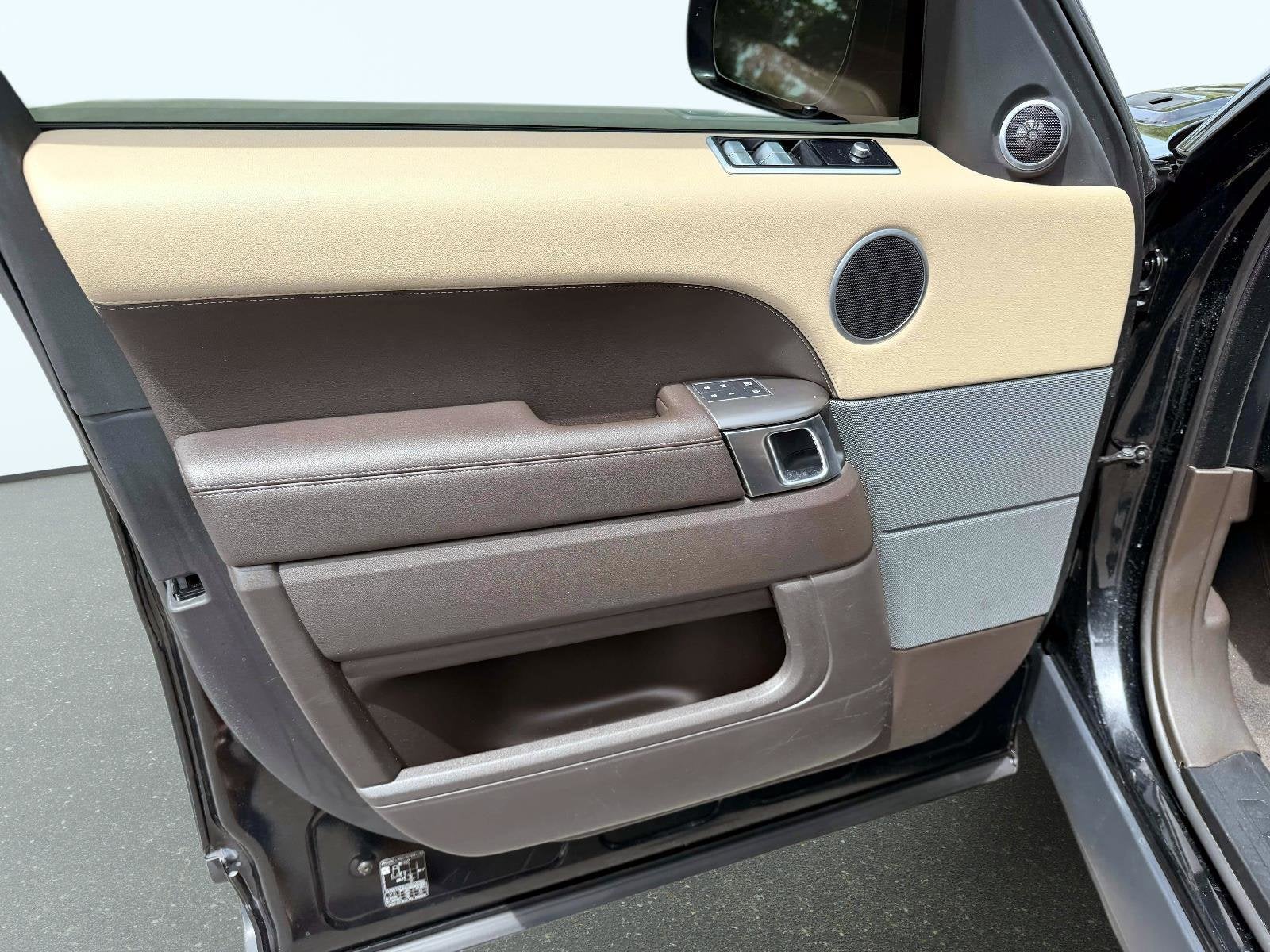 2022 Land Rover Range Rover Sport SE