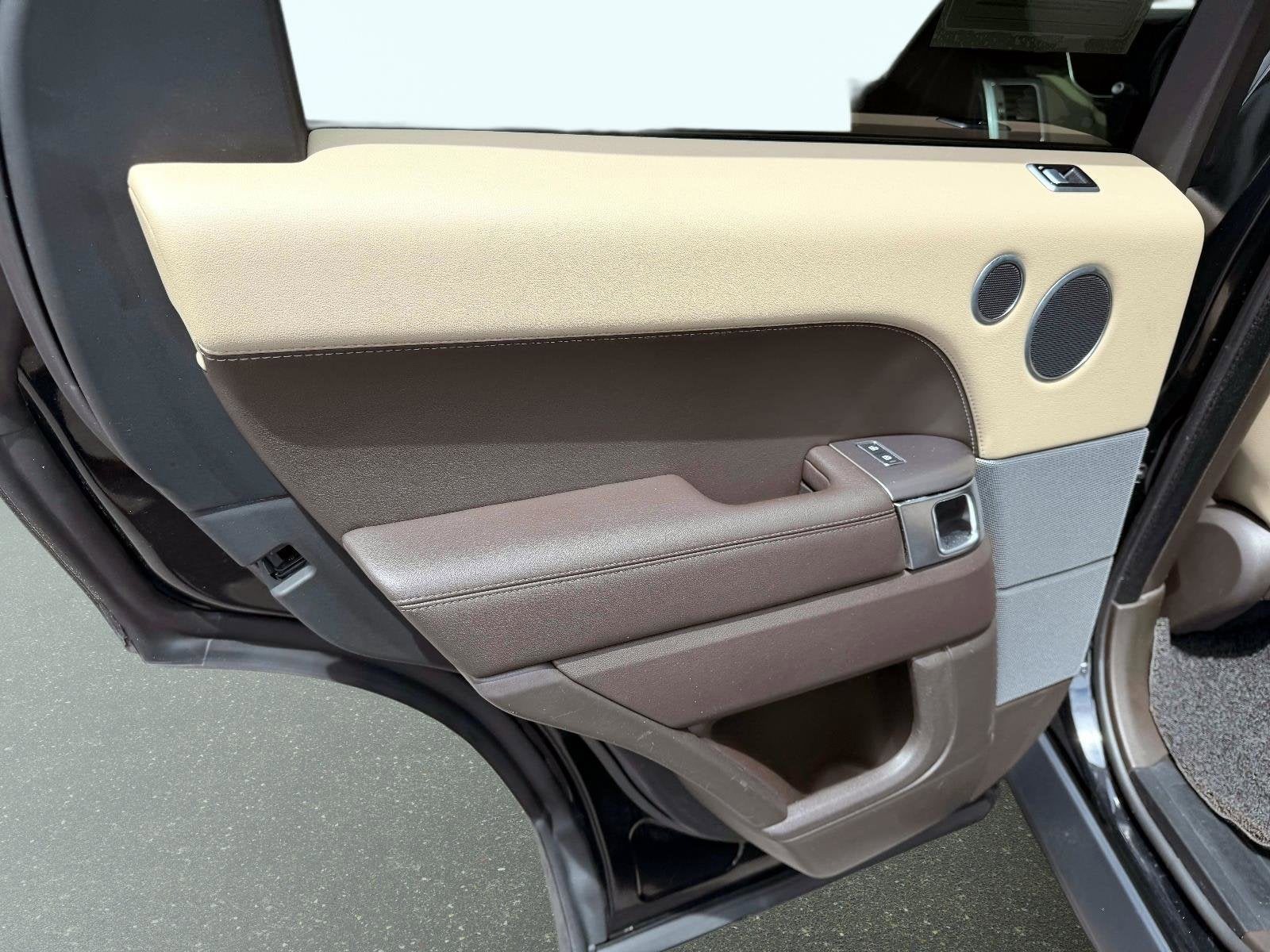 2022 Land Rover Range Rover Sport SE