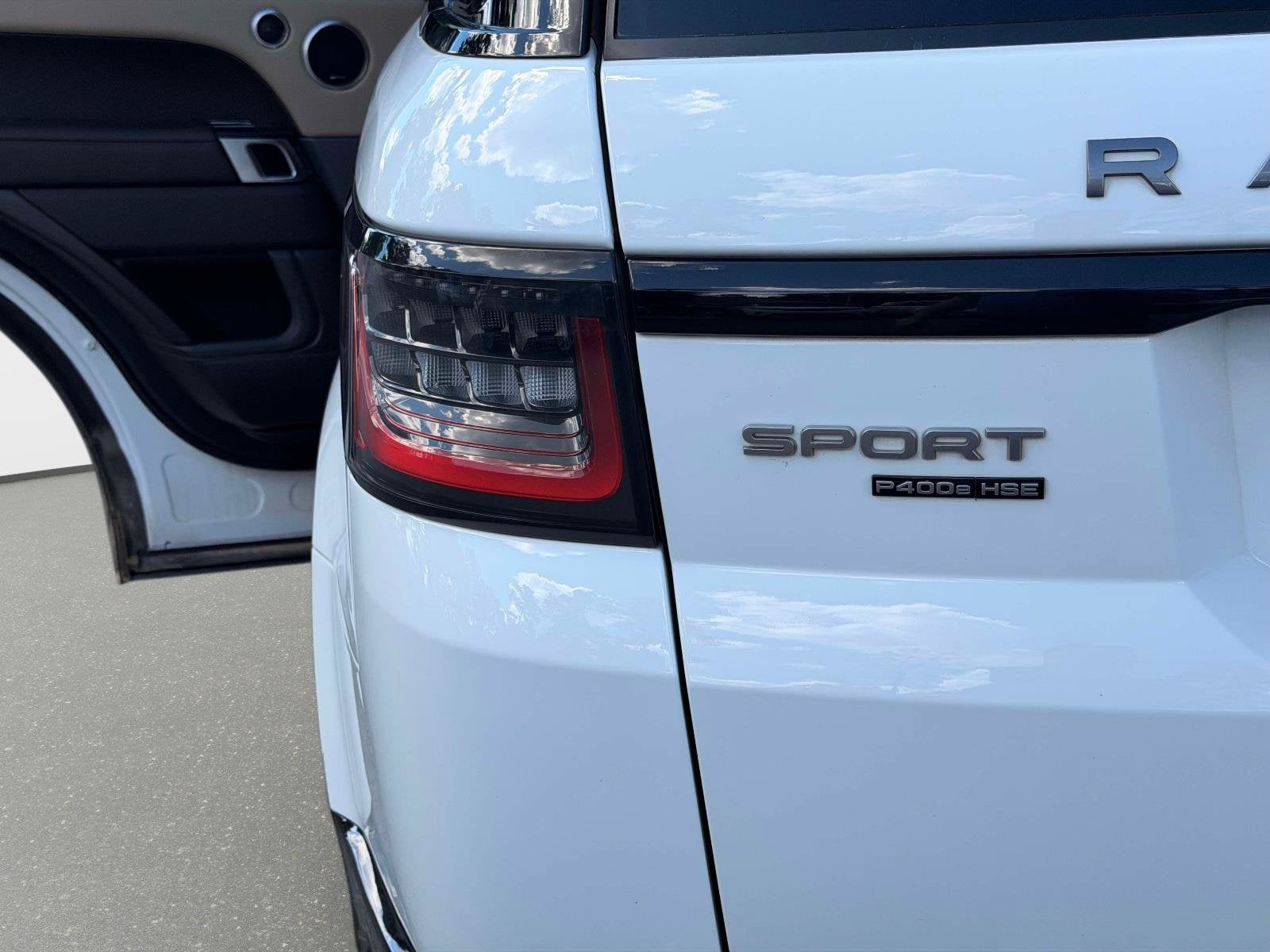 2021 Land Rover Range Rover Sport Plug-in Hybrid HSE Silver Edition
