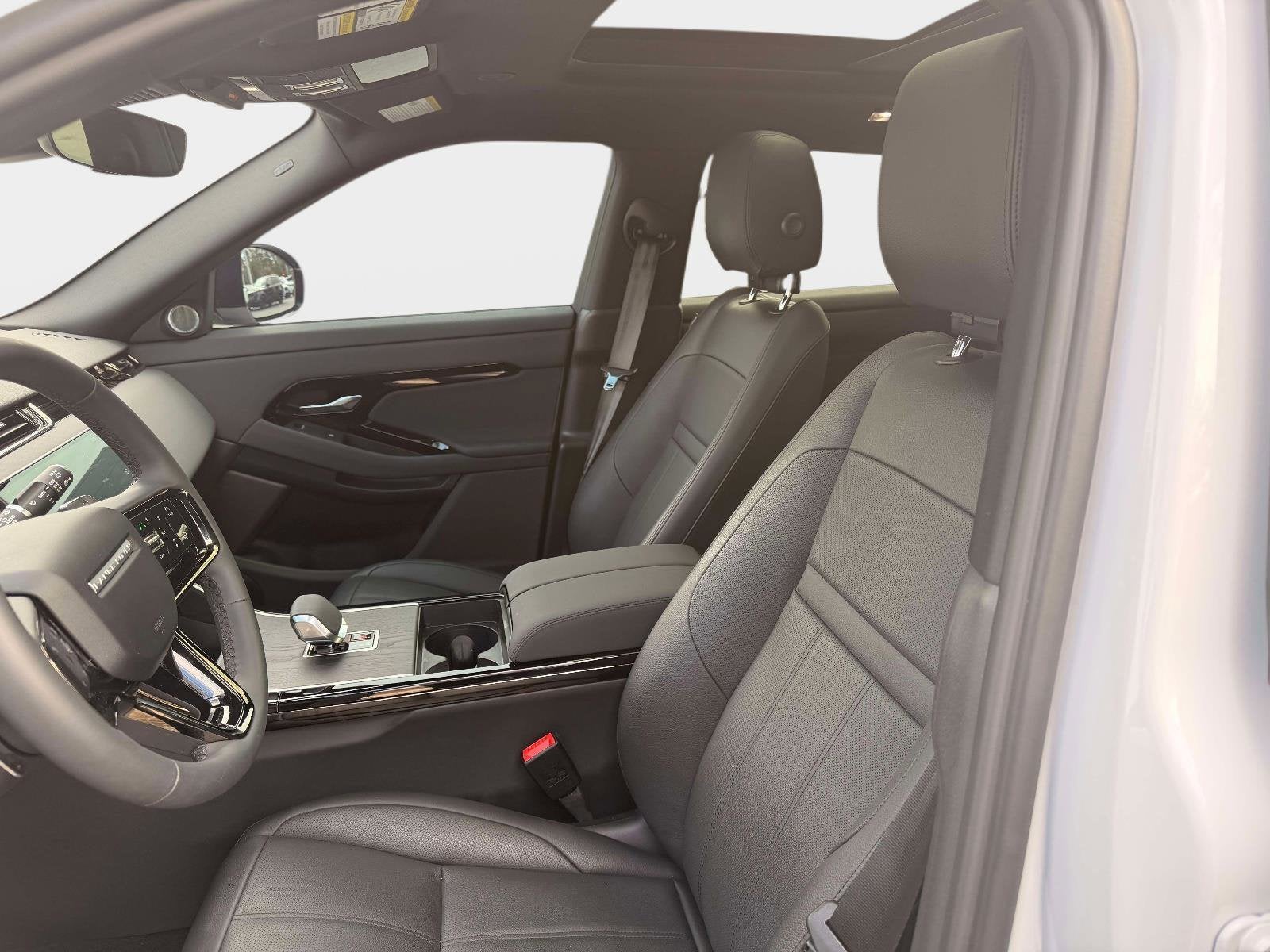 2026 Land Rover Range Rover Evoque Dynamic