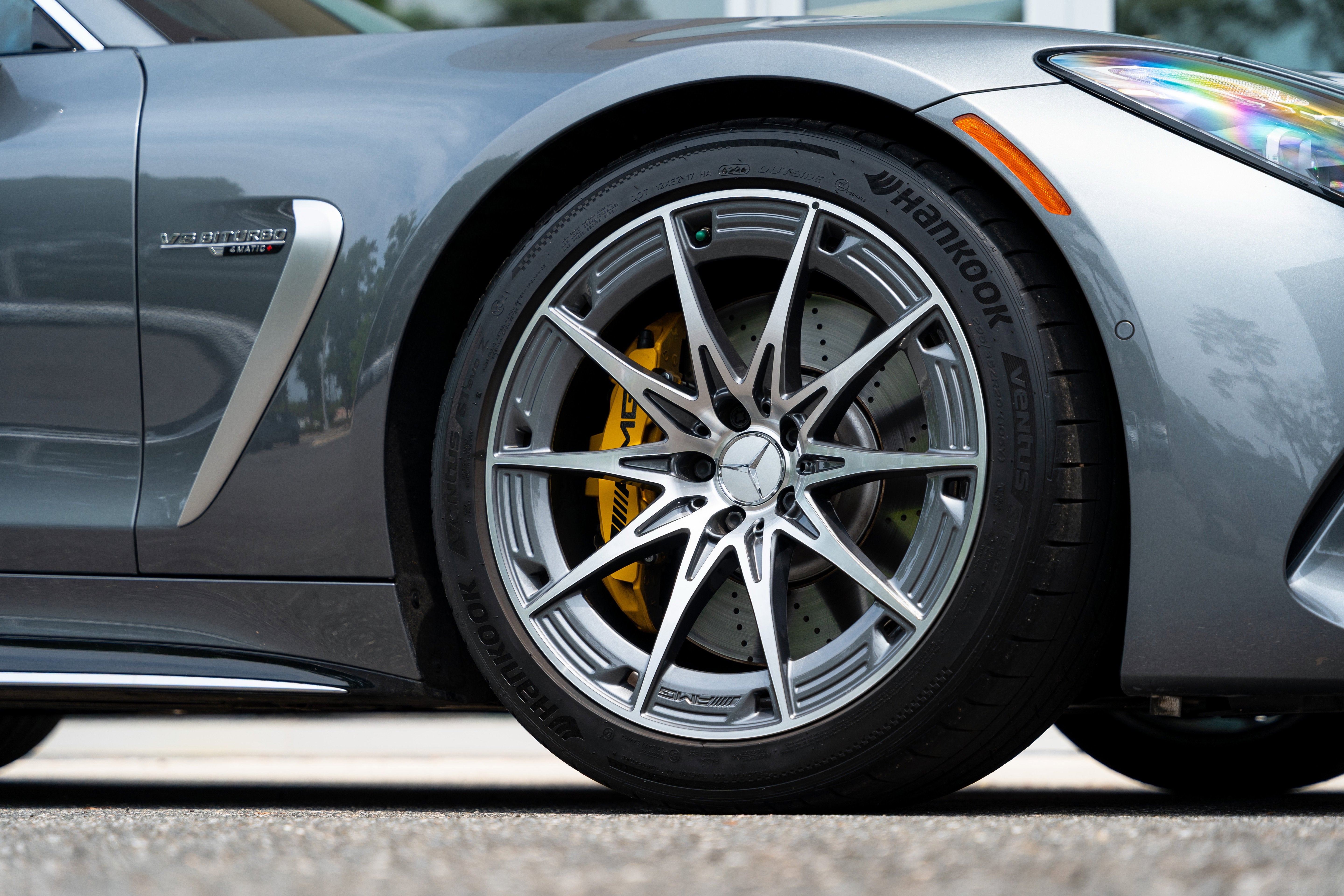 2025 Mercedes-Benz AMG® GT Base