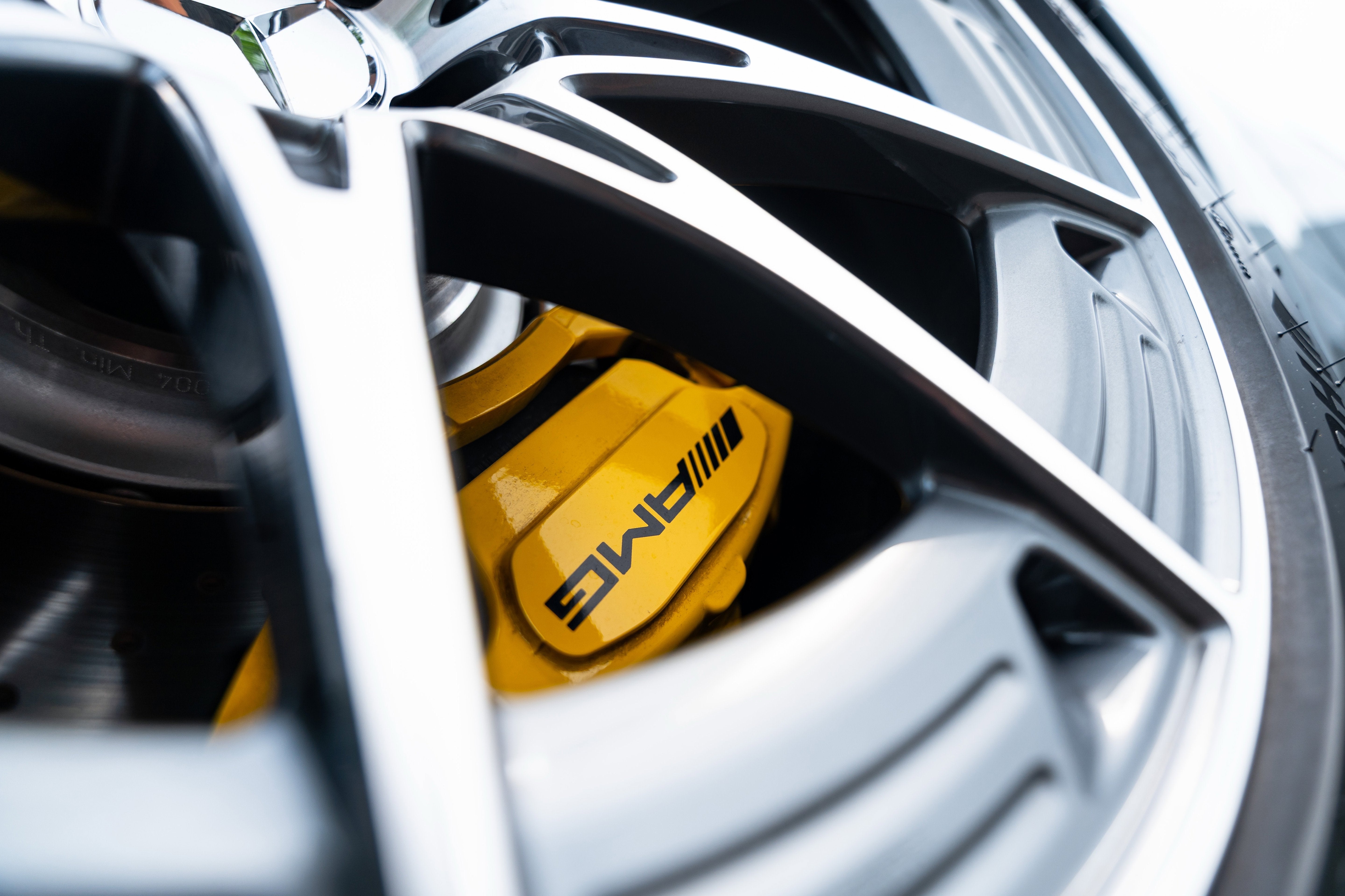 2025 Mercedes-Benz AMG® GT Base