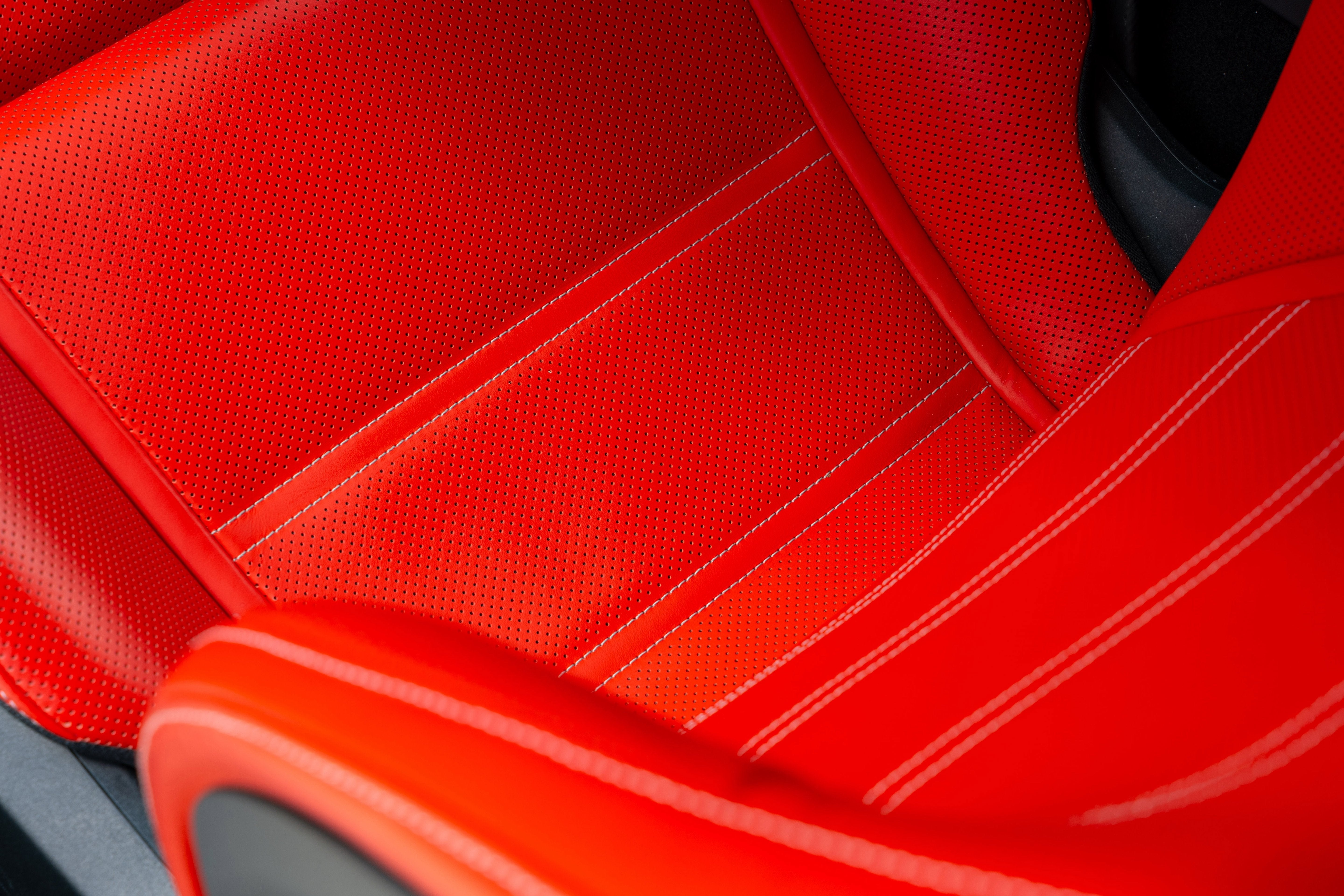 2025 Mercedes-Benz AMG® GT Base