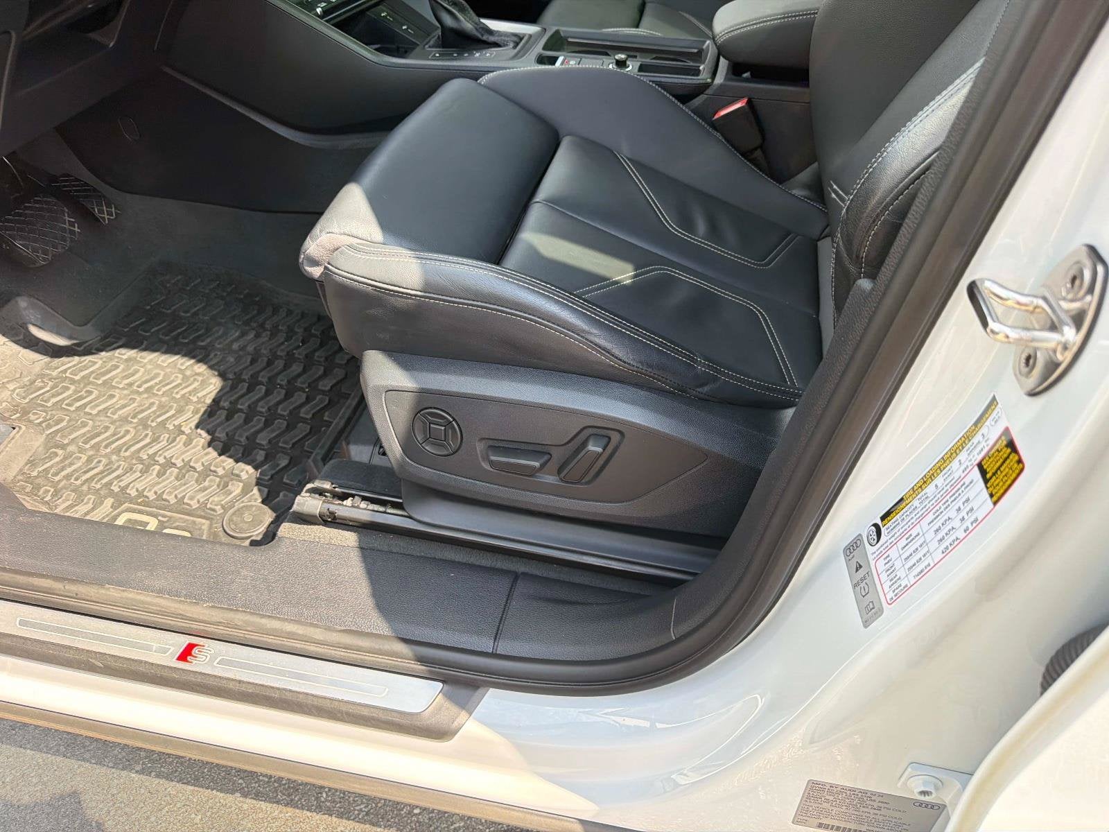 2024 Audi Q3 Premium Plus