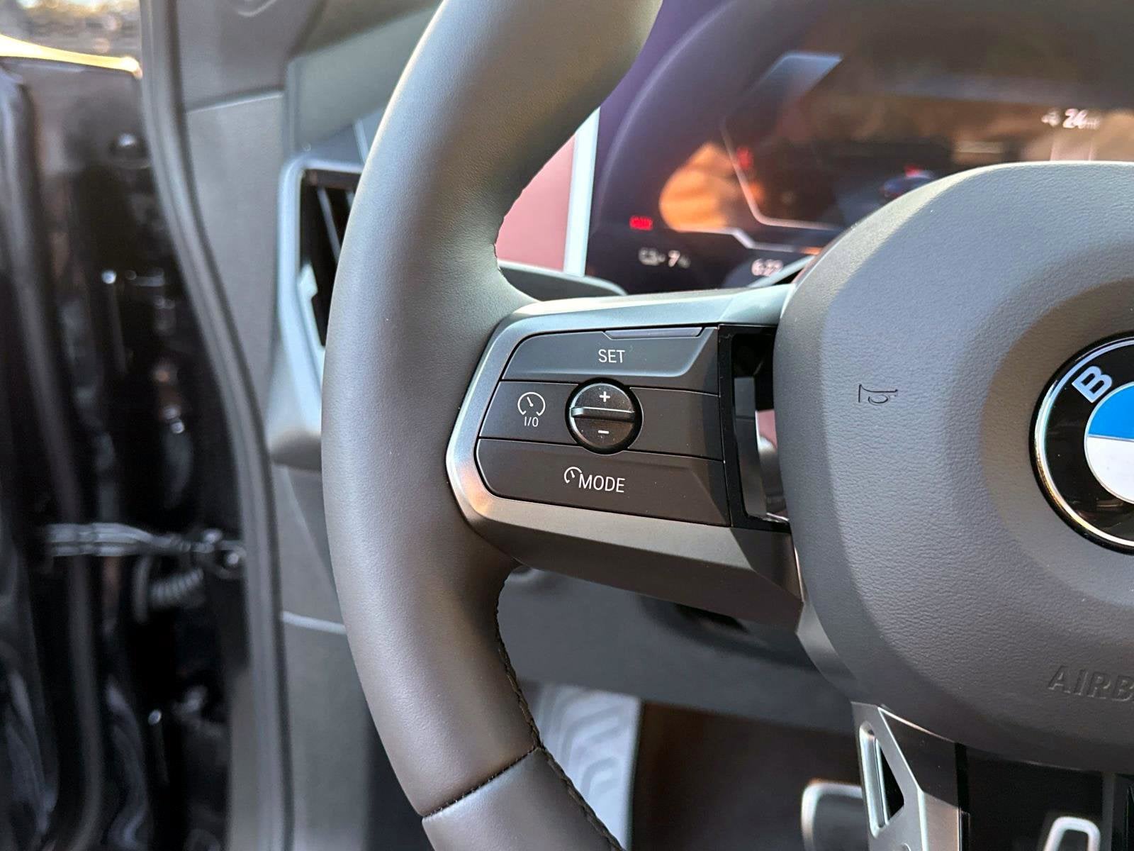 2026 BMW iX xDrive60