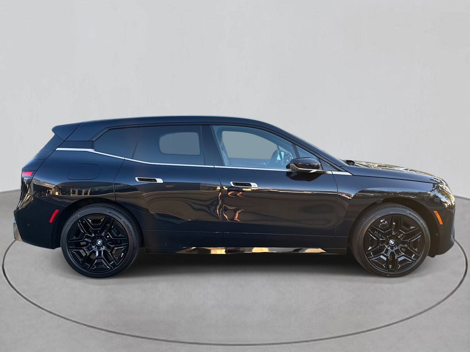 2026 BMW iX xDrive60