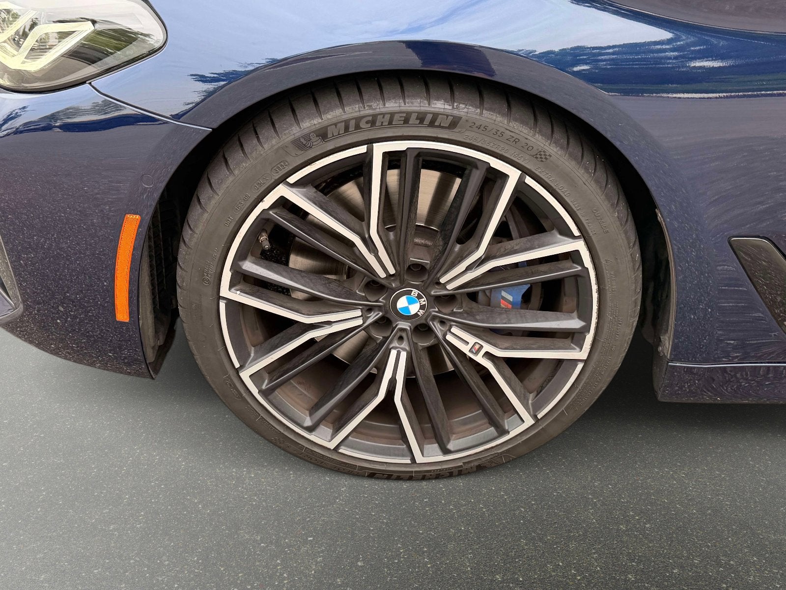 2022 BMW 5 Series M550i xDrive