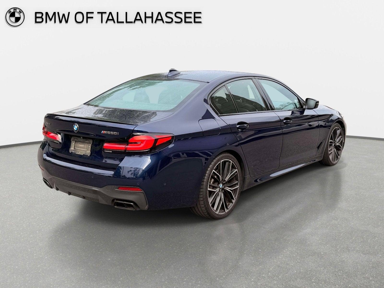 2022 BMW 5 Series M550i xDrive