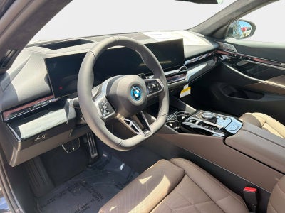 2027 BMW 550e 550e xDrive