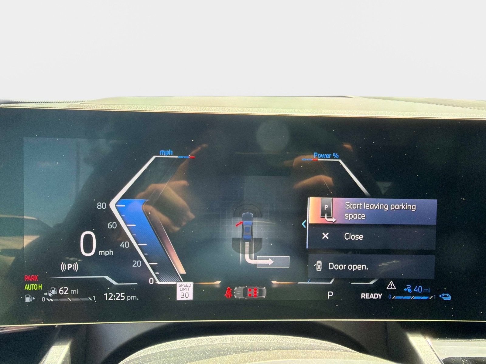 2027 BMW 550e 550e xDrive