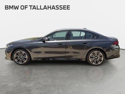 2027 BMW 550e 550e xDrive