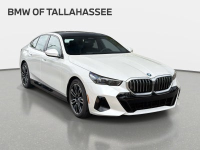 2027 BMW 550e 550e xDrive