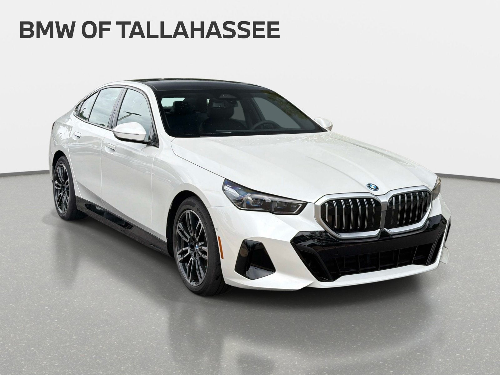 2027 BMW 550e 550e xDrive