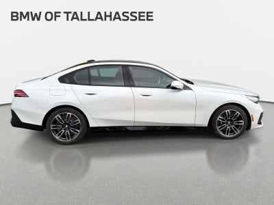 2027 BMW 550e 550e xDrive