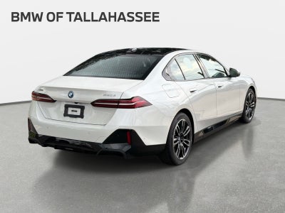 2027 BMW 550e 550e xDrive