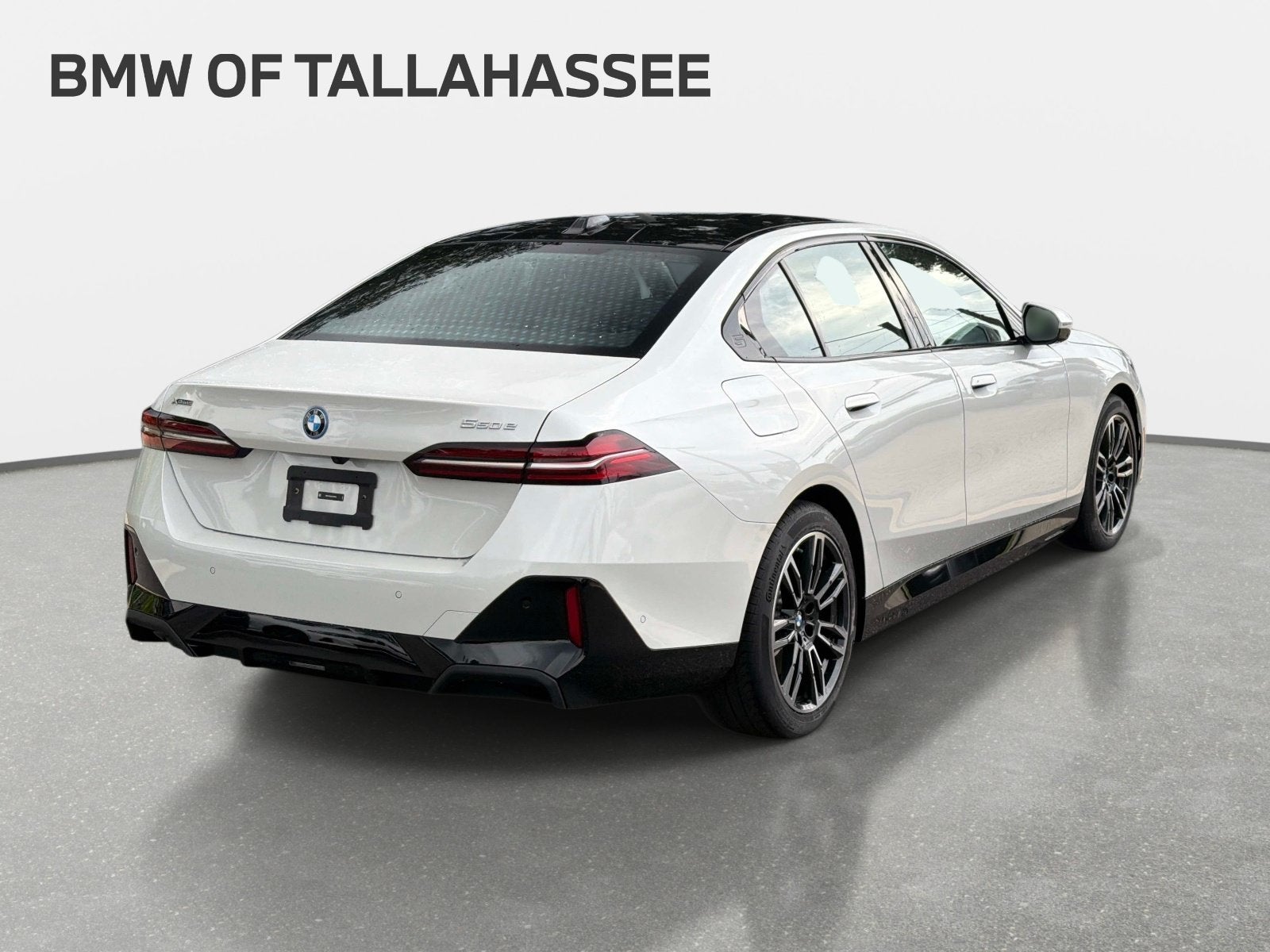 2027 BMW 550e 550e xDrive