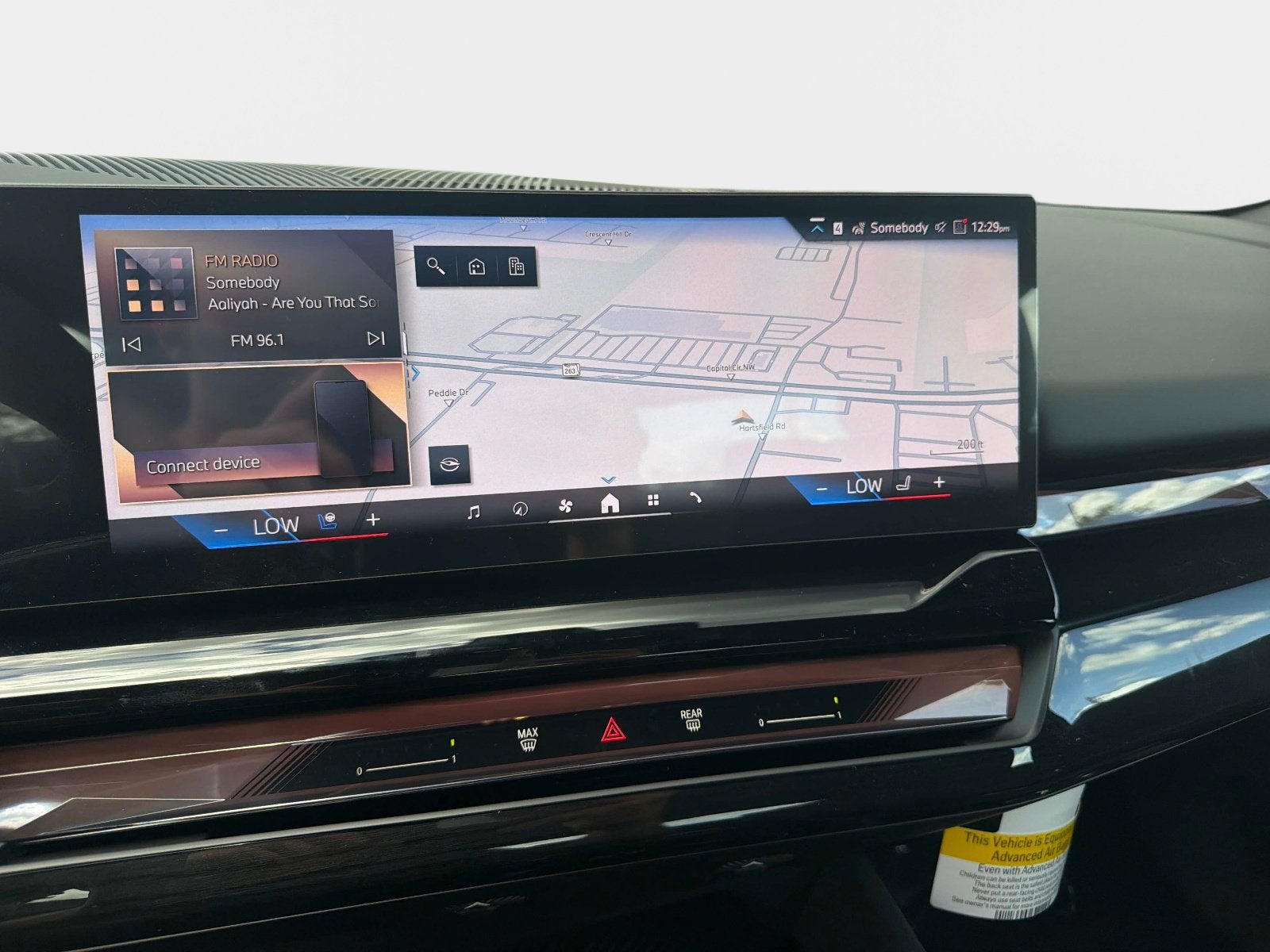 2027 BMW 550e 550e xDrive