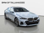 2027 BMW 550e 550e xDrive