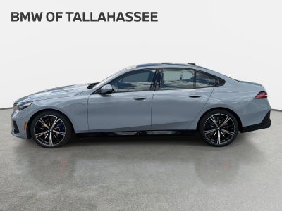 2027 BMW 550e 550e xDrive