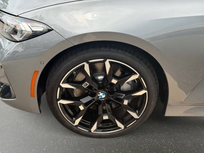 2026 BMW 330i 330i