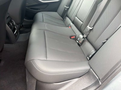 2026 BMW 330i 330i