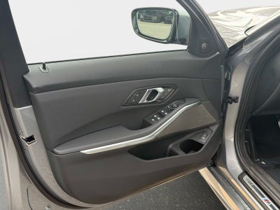 2026 BMW 330i 330i
