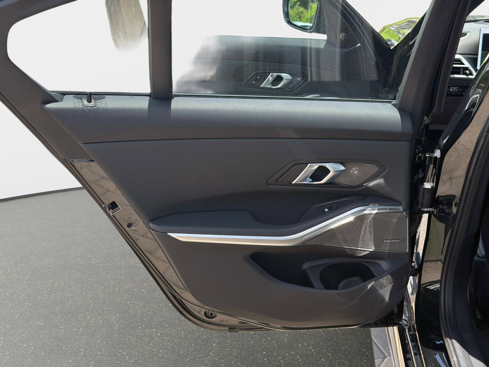 2026 BMW 330i 330i