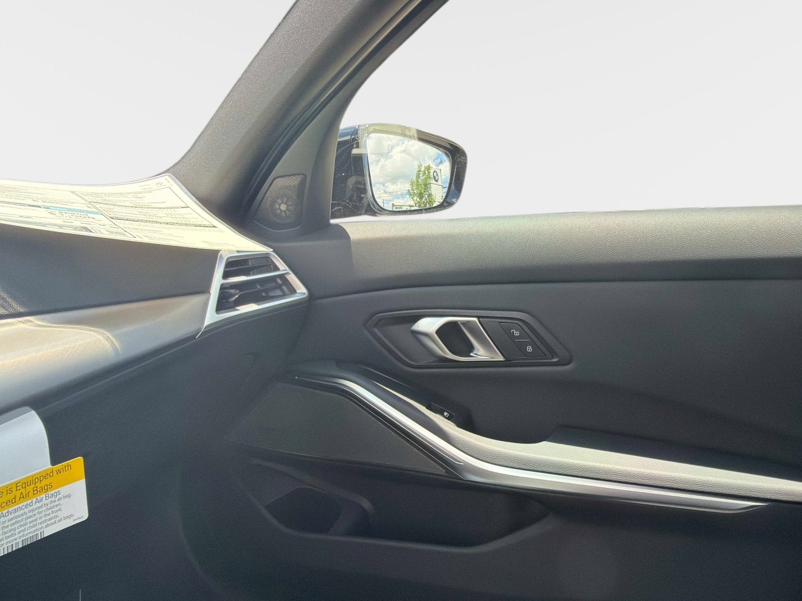 2026 BMW 330i 330i